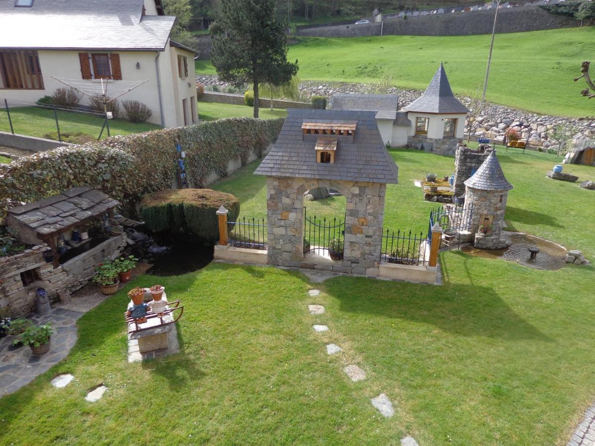 Ferienwohnung Chez Corine Marque Badet Luz-Saint-Sauveur Exterior foto